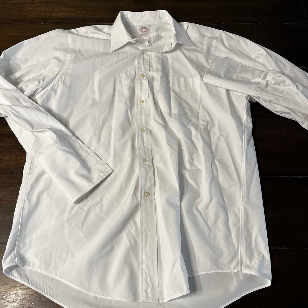Brooks Brothers Button Up Shirt Men’s 16.5-35 Milano White Long Sleeve Cotton
